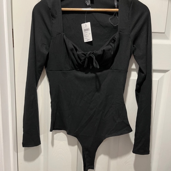 Windsor Sweet on You Knit Bodysuit - NWT - Picture 2 of 3